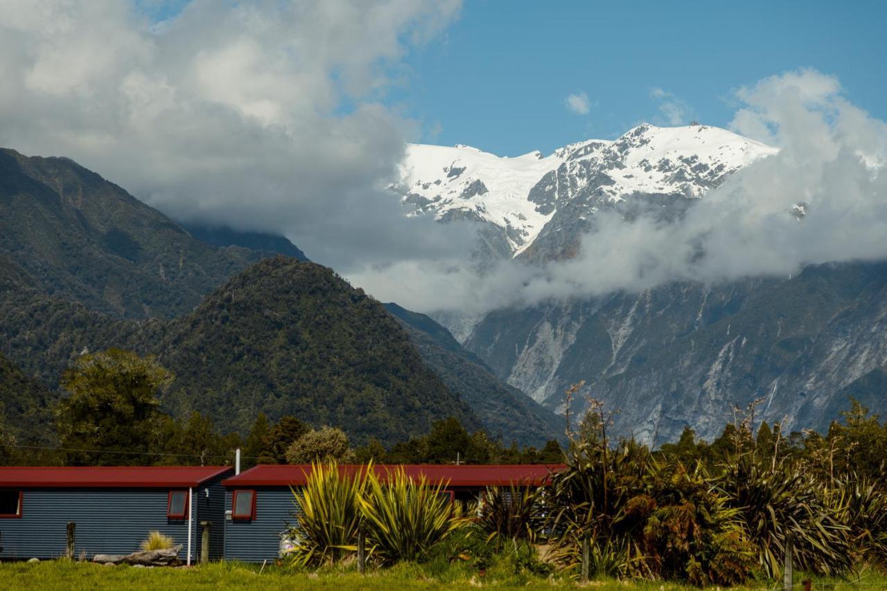 Te Awa Cottages Франц Джоузеф Екстериор снимка